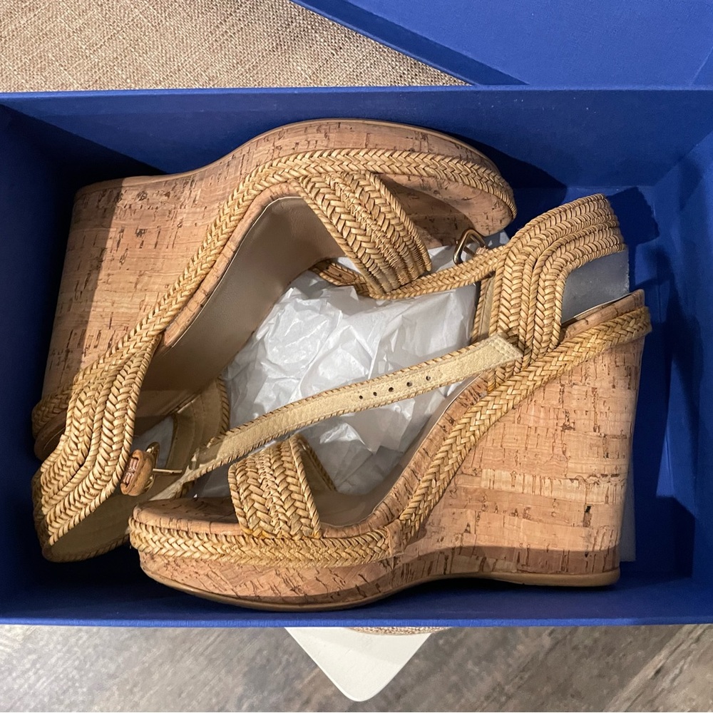 Stuart Weitzman: Jezebel Leather Wedge Sandals